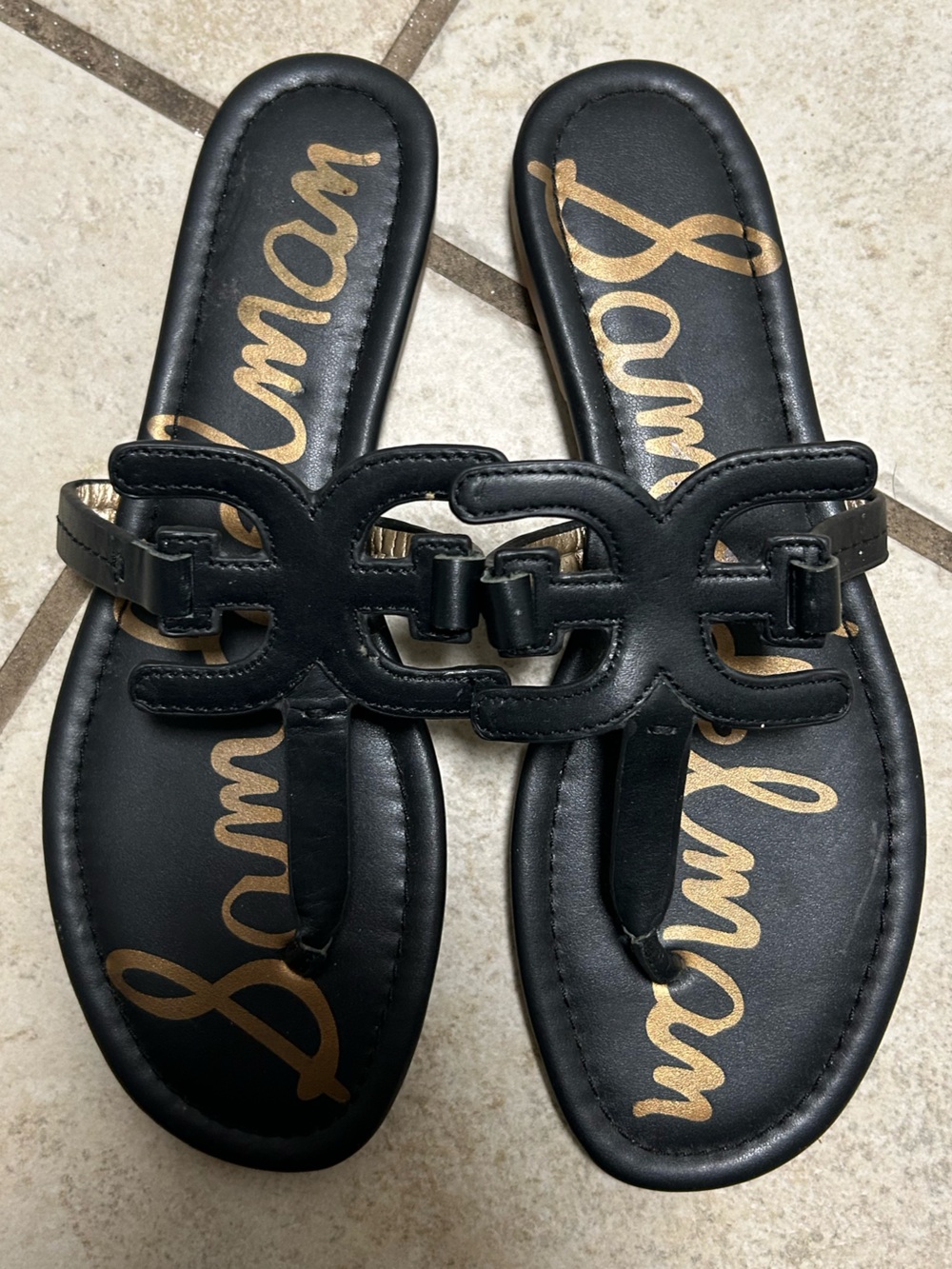 Sam Edelman Black Logo-Link Leather Thong Sandals